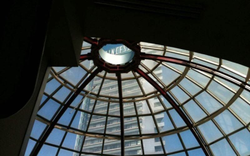 Reparación de bóveda de cristal